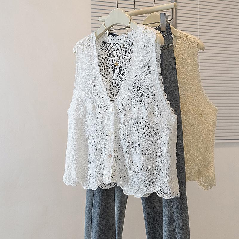 Elegant Plus Size Women's Floral Crochet T-Shirt and Vest Set - Korean Design