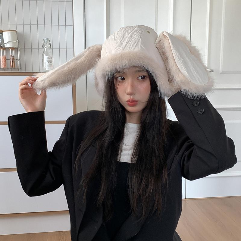 Sweet and Cool~ Two Wearing Cute Rabbit Ears Plush Hats for Women To Keep Warm In Winter, Fluffy Ear Protection, Flying Tide