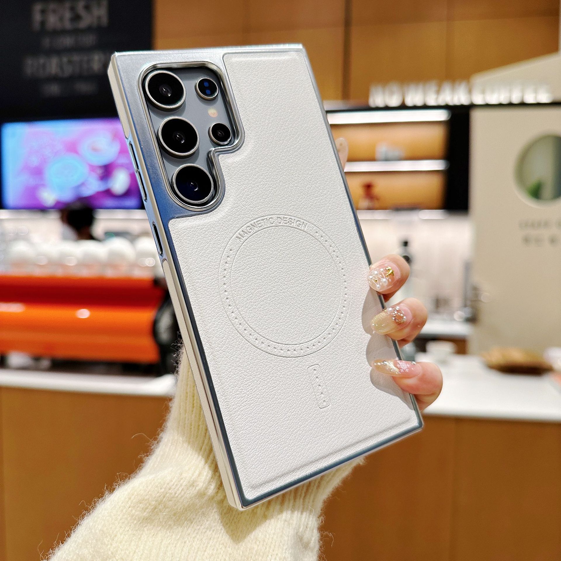 

Creative Leather Side Edge Drop S24U Protective Case for Samsung S25ultra Business Magnetic Charging Phone Case Samsung S22Ultra білий