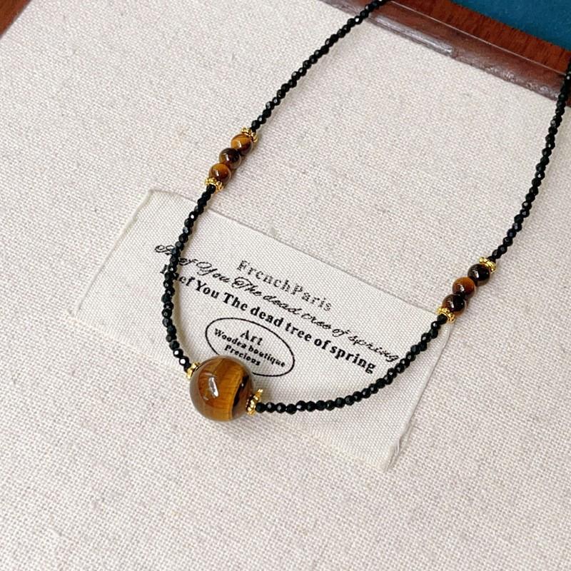 New Chinese Retro Niche Tiger Eye Stone Autumn and Winter Necklace