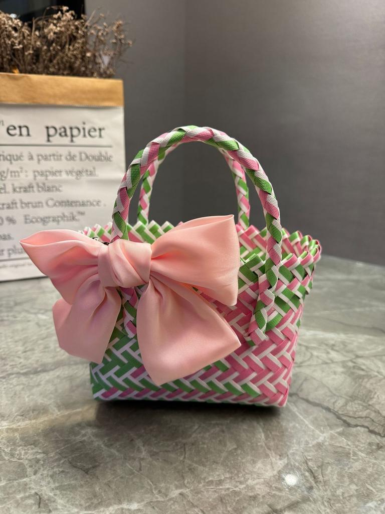 Plastic Woven Handbag Woven Basket Souvenir Basket Bag Beach Women's Bag