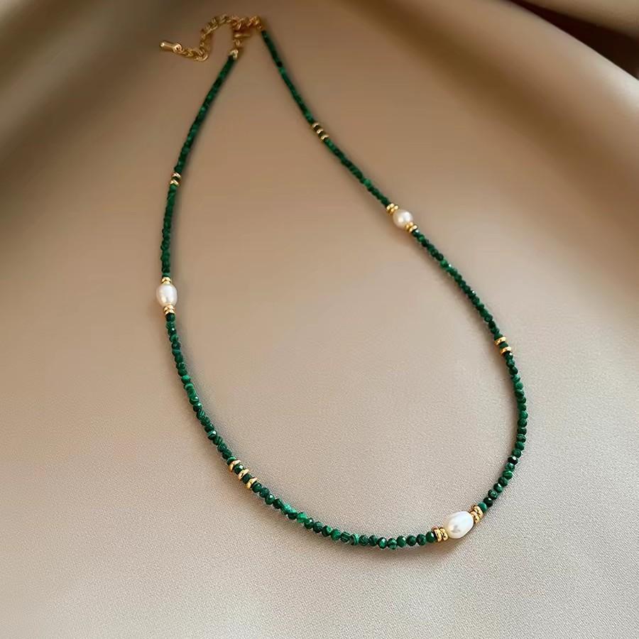 High Quality French Niche Turquoise Beaded Emerald Natural Freshwater Necklace Double Stacked Temperament Women