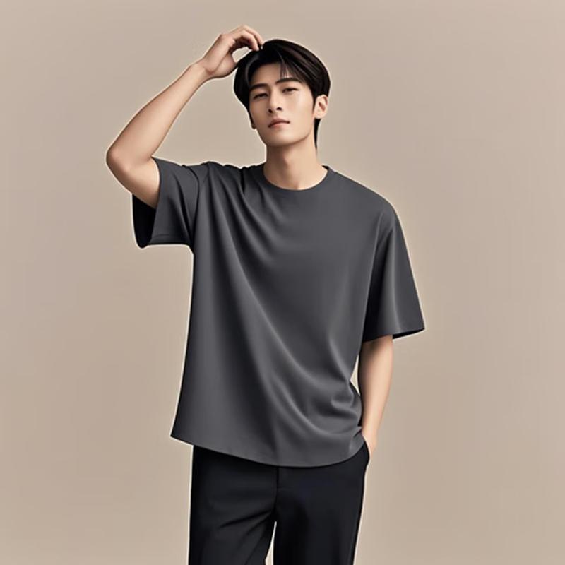 

Бесшовная антибактериальная футболка с жидким аммиаком M