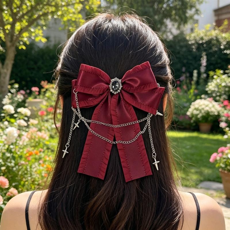 Fermaglio per capelli Punk con fiocco e decorazioni a catena, ciondolo a stella, forcina per capelli per donne e ragazze adolescenti, da indossare per eventi anime e raduni