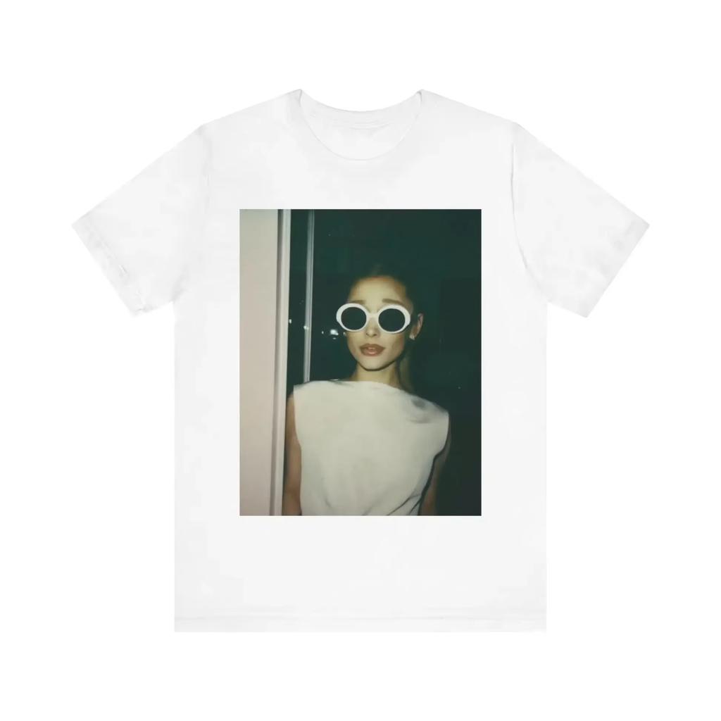 Ariana Grande Womens Sports T-shirt Womens Clothing Style T-shirt Y2K Grey Green Pattern T-shirt Women Clothing Y2k Top