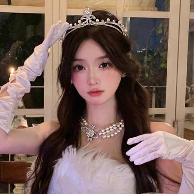 Abito Corona da Principessa Accessori Corona Buon Compleanno Copricapo Adulto Collana di Perle Cerchietto Muse Diciotto