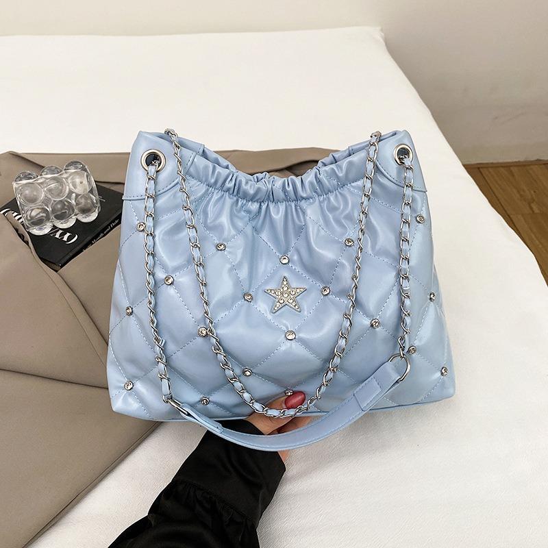 

Fashion bright diamond tote shoulder bag women s new large-capacity diamond chain underarm bag casual messenger bag