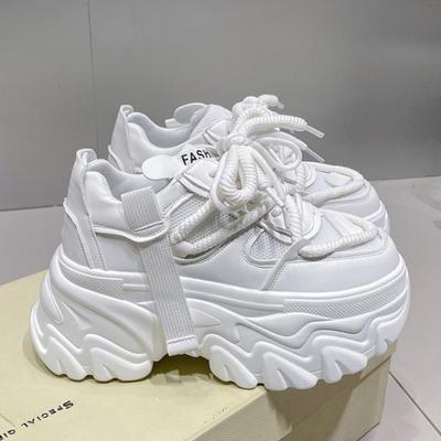 Fashion Women Platform Casual Breathable Mesh Shoes 2024 New Summer Chunky Sneakers 8CM Wedges Hidden Heels Hollow Leisure Shoes Woman