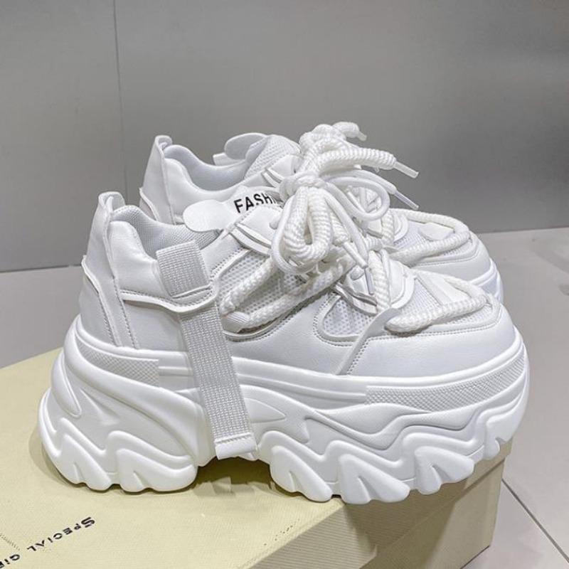 Fashion Women Platform Casual Breathable Mesh Shoes 2024 New Summer Chunky Sneakers 8CM Wedges Hidden Heels Hollow Leisure Shoes Woman