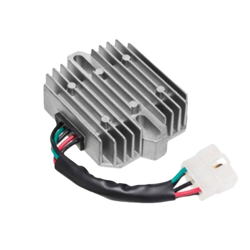 Suzuki GSX R 750 Voltage Regulator Rectifier 2800-33E20