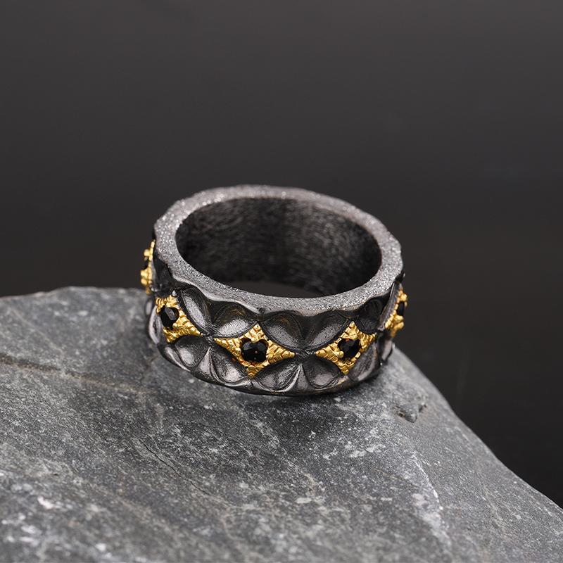 Retro Black Gold Men's Ring-inlaid with Black Zircon Stone Retro Punk Finger Ring Men's Party Jewelry Gift