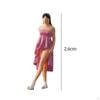 1/64 Diorama Figure Miniature Scene Handpainted Character Lady with Dress Photo Props for Railway