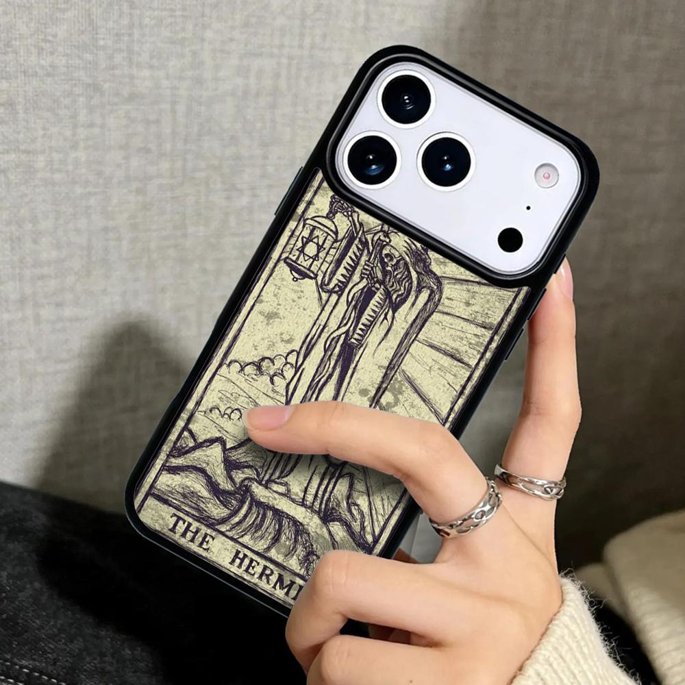 Capa Case for iPhone 17 Air 16 Pro Max 15 Plus 11 13 Mini 14 12 Back Phone Cover The Hermit Tarot Card
