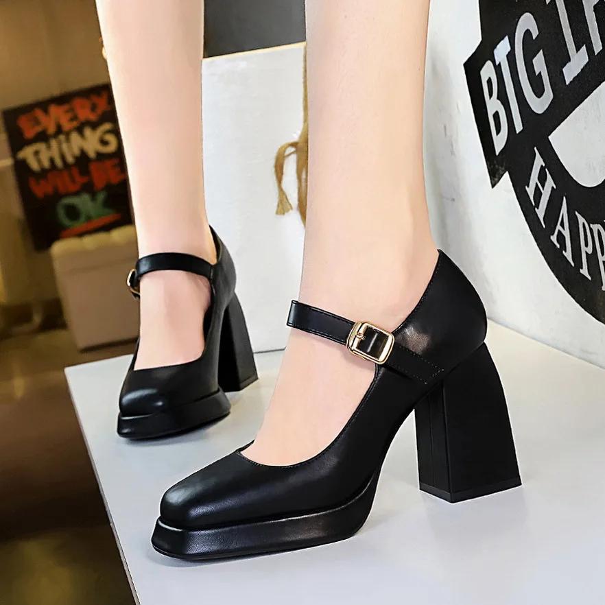 Fashion 2025 New Fashion Vintage Chunky High Heels Platform Pumps Summer Super High Black Lolita Mary Jane Shoes Women Pumps Footwear
