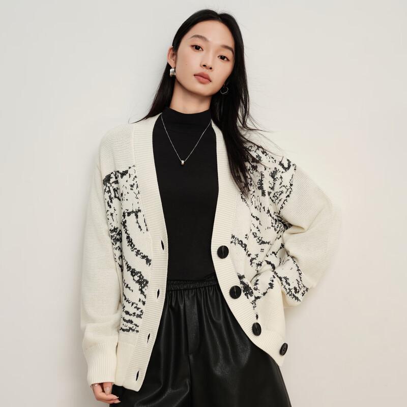 Elva' Island Women's Printed Long-Sleeve Short Knit Cardigan