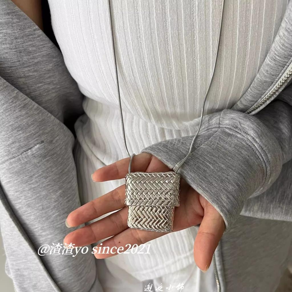 Korean Niche Simple Pendant Necklace Fashion Temperament High Sense Collarbone Chain Light Luxury Personality Versatile Jewelry