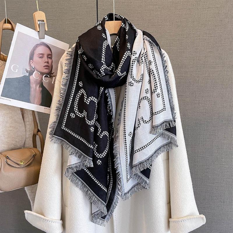 Autumn imitation cashmere fashion versatile double C jacquard scarf women's personality fringed edge decoration travel scarf large shawl