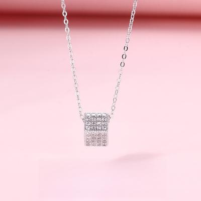 Rubik Küp Kolye Kızlar Premium Duygu Kare Kolye Moda Kolye Basit Köprücük Kemiği ins Tarzı Çok Yönlü