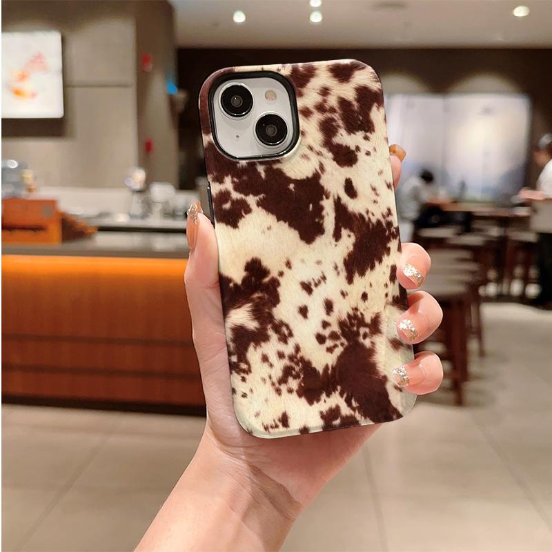 Wild Classic Western Country Brown Cowhide Faux Fur Pattern Film Aesthetic Protective Shockproof Bumper Phone Cover For iPhone 14 15 16 Pro Max Plus