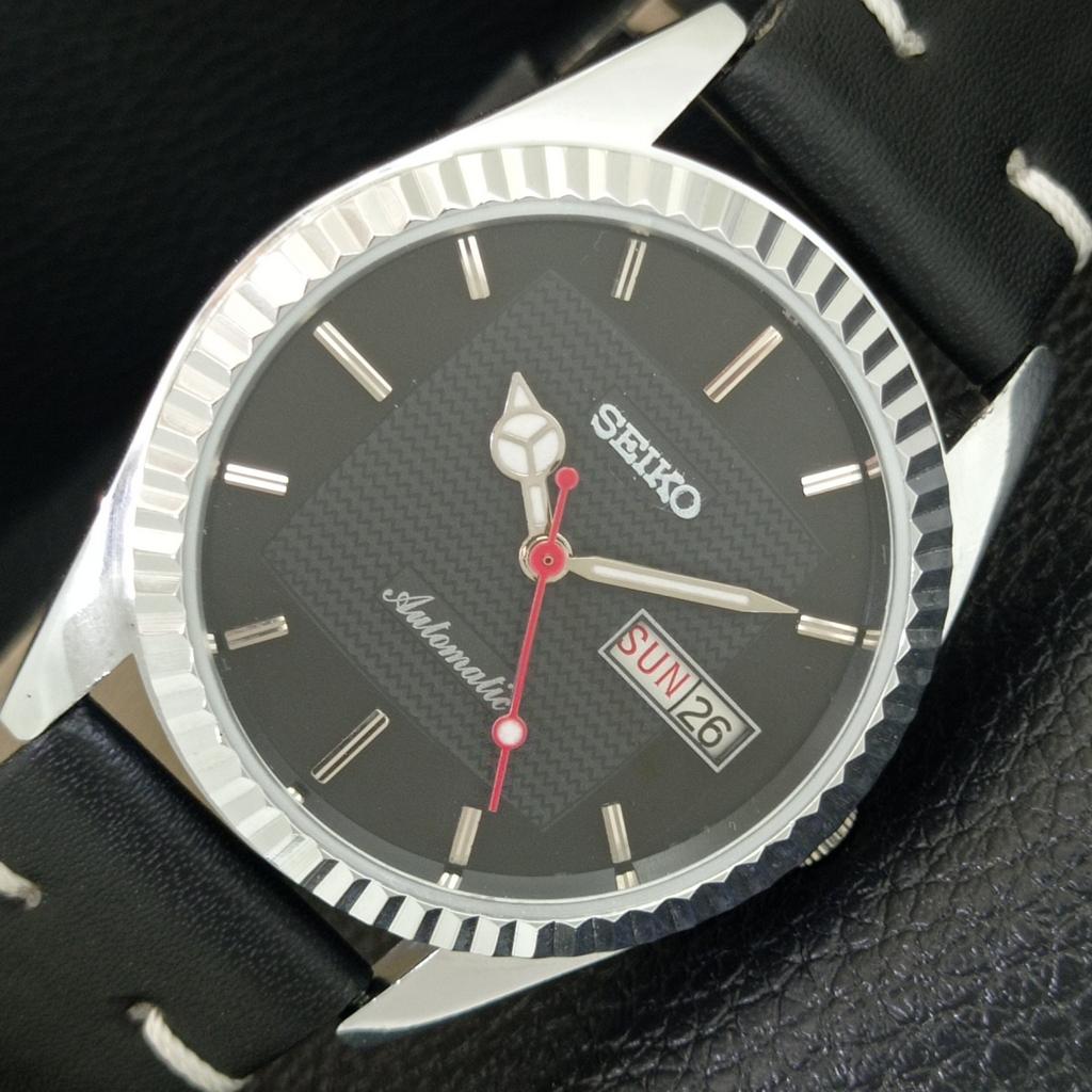 

ОТРЕМОНТИРОВАННЫЕ МУЖСКИЕ ВИНТАЖНЫЕ ЧАСЫ SEIKO AUTOMATIC 6309A ЯПОНИЯ ЧЕРНЫЙ ЦИФЕРБЛАТ a443155-1