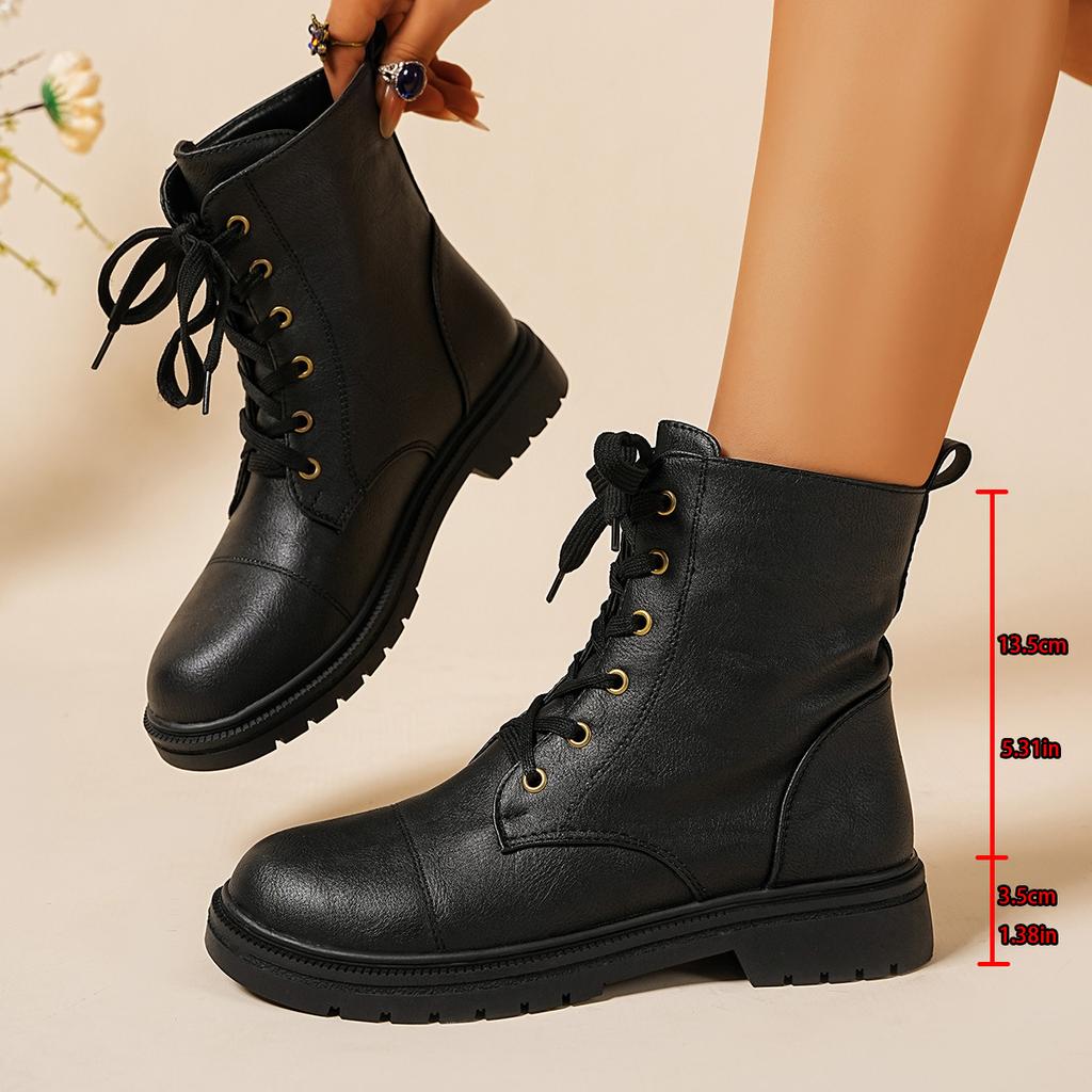 2025 Autumn and Winter New Popular Internet Celebrity Versatile Martin Boots Small Thick-soled British Style Black Martin Boots Women