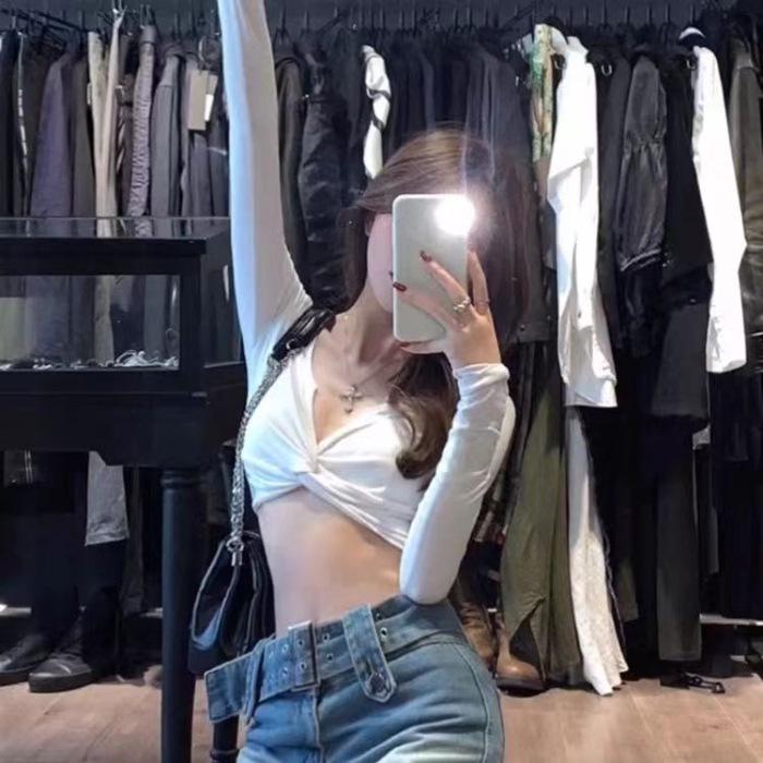 

Autumn Korean Style V-Neck Crop Top: Women s Long-Sleeve Trendy Design S