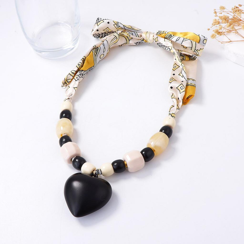 European and American Simple Fashion Silk Scarf Beaded Exaggerated Love Pendant Necklace Is Versatile for Daily Wear of Women's Necklaces