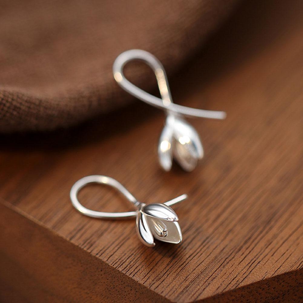 Copper Material Minimalist Magnolia Flower Stud Earrings Light Luxury Jewelry Daily Wear Accessories for Women