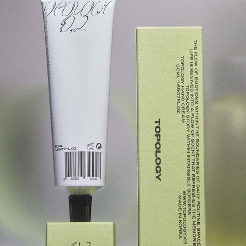 

0.2 Vetiver Garden Hand Cream 50ml (Green Woody Scent) green