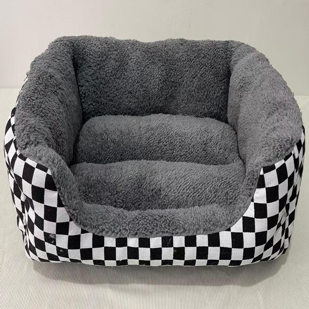 Four Seasons Machine Washable Cat & Dog Nest Pad – Winter-Ready, Thickened Pet Bed
