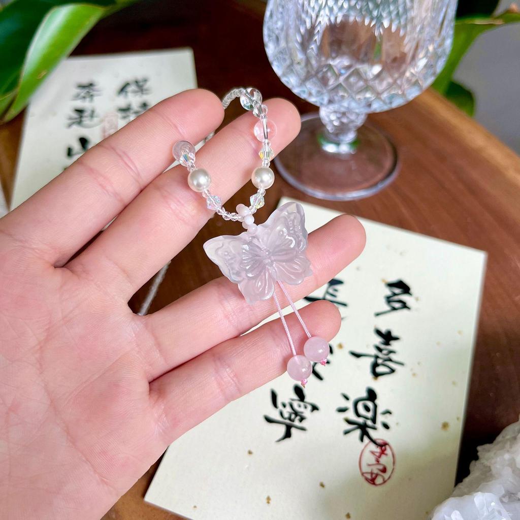 White Crystal Butterfly Necklace Pendant - Versatile Gift for Women, Girlfriends, or Best Friends - Fresh, Elegant Design