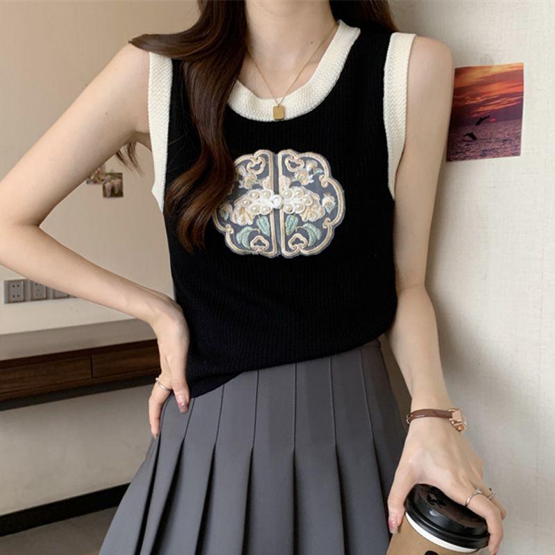 Women's Summer Ice Silk Camisole Vest - National Style Embroidered Knit Top