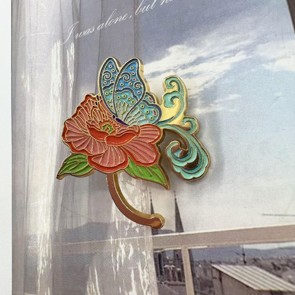 Hibiscus Flower Butterfly Elegant Enamel Pin Ancient Chinese Exquisite Kingfisher Lapel Brooch Badge Accessories