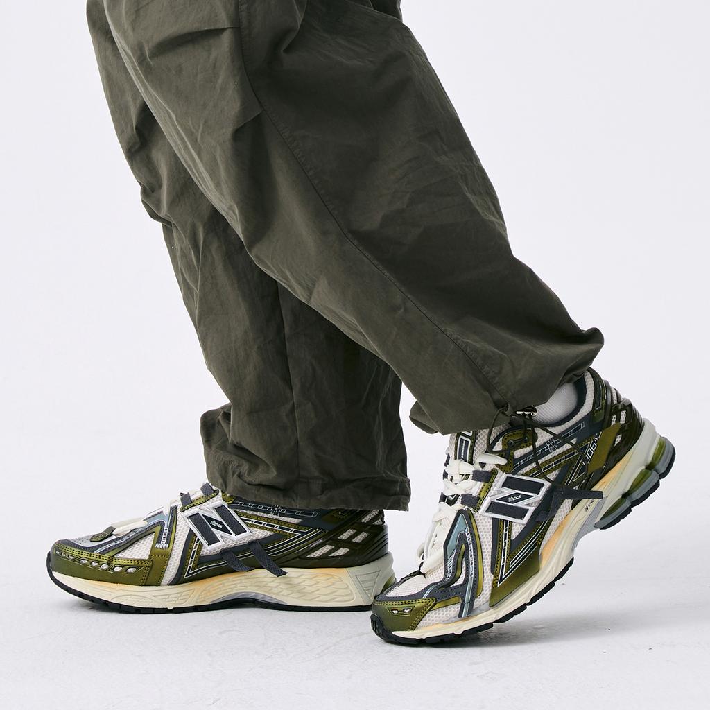 New Balance 1906A Olivová šťáva Mořská sůl Unisex tenisky Zelená Lesní U1906ANC