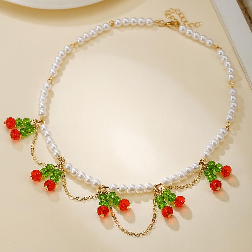 New Temperament Pearl Necklace Small Fresh and Sweet Cherry Pendant Handmade Beaded Collarbone Chain Beaded Jewelry