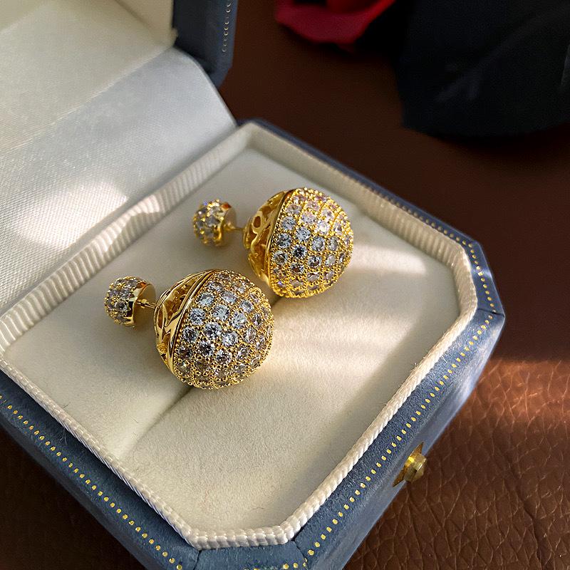 

Элегантные серьги-пузырьки с цирконием: Универсальный, шикарный и изысканный