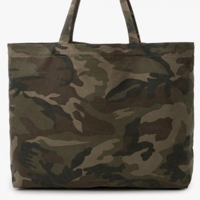 STUDIO TOMBOY Camouflage Pattern Graphic Shoulder Bag  9176270982ct 