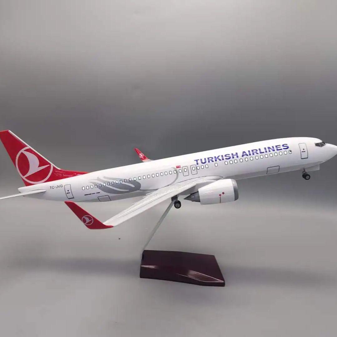 

47cm 1/85 Scale B737 Turkish Airlines Aircraft Model With Light And Wheels Diecast Resin Airplane Collection Enthusiast Display no light