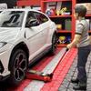 1/18 Diorama Jacks Model Car Garage Workshop Repair Prop Scenes Model Accessory