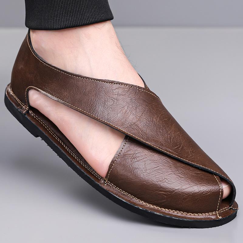 Fashion 2025 New Leather Sandals for Men Fashion Casual Retro Solid Color Hallow Driving Shoes Man Roman Designer Outwear Sandals Man