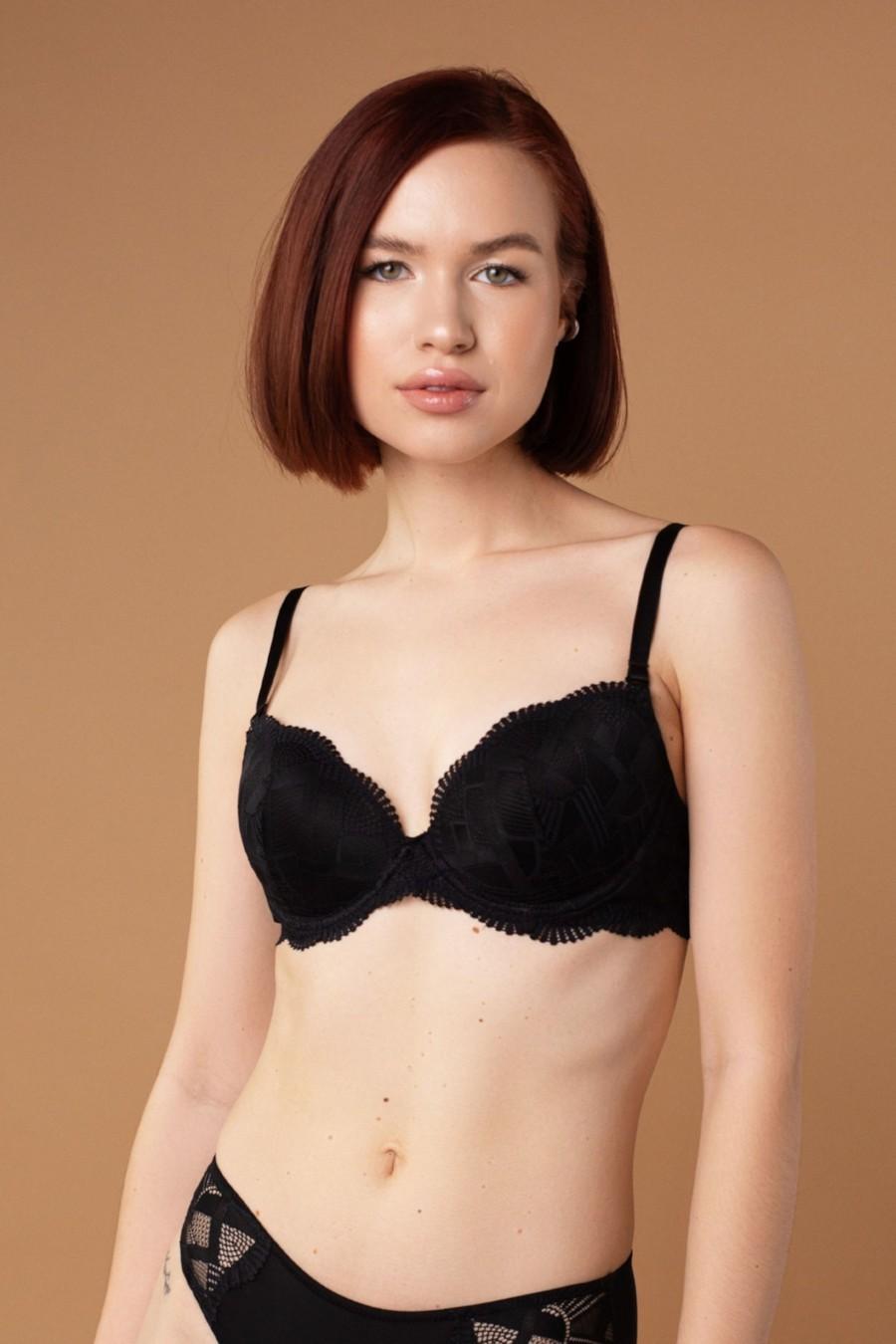 

Бюстгальтер с уплотнённой чашкой brabrabra (93986) 80B прозорий колір чорний