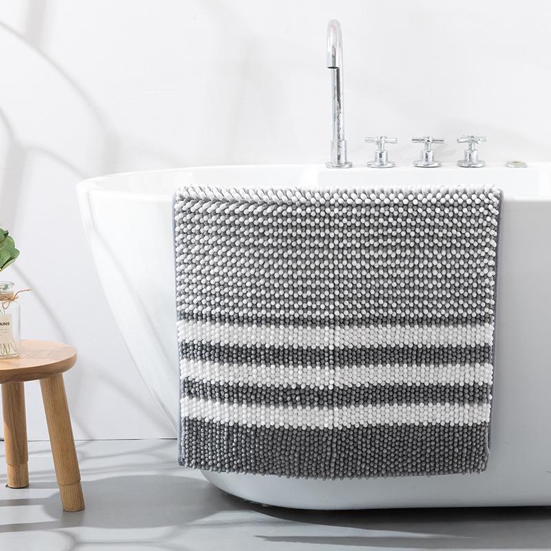 Cationic Chenille Striped Non-Slip Water-Absorbent Doormat for Bathroom and Bedroom Rug.