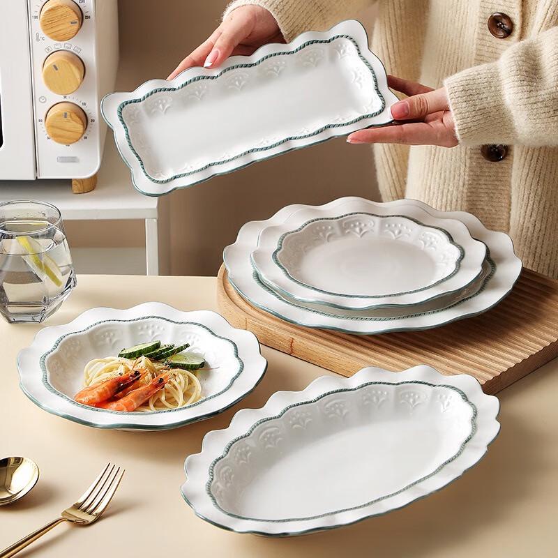 Nordic Style 11-inch Floral Ceramic Serving Bowl