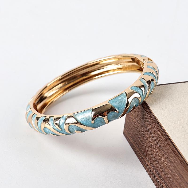 Elegant Retro Colorful Enamel Drip Oil Diamond Pattern Bracelet