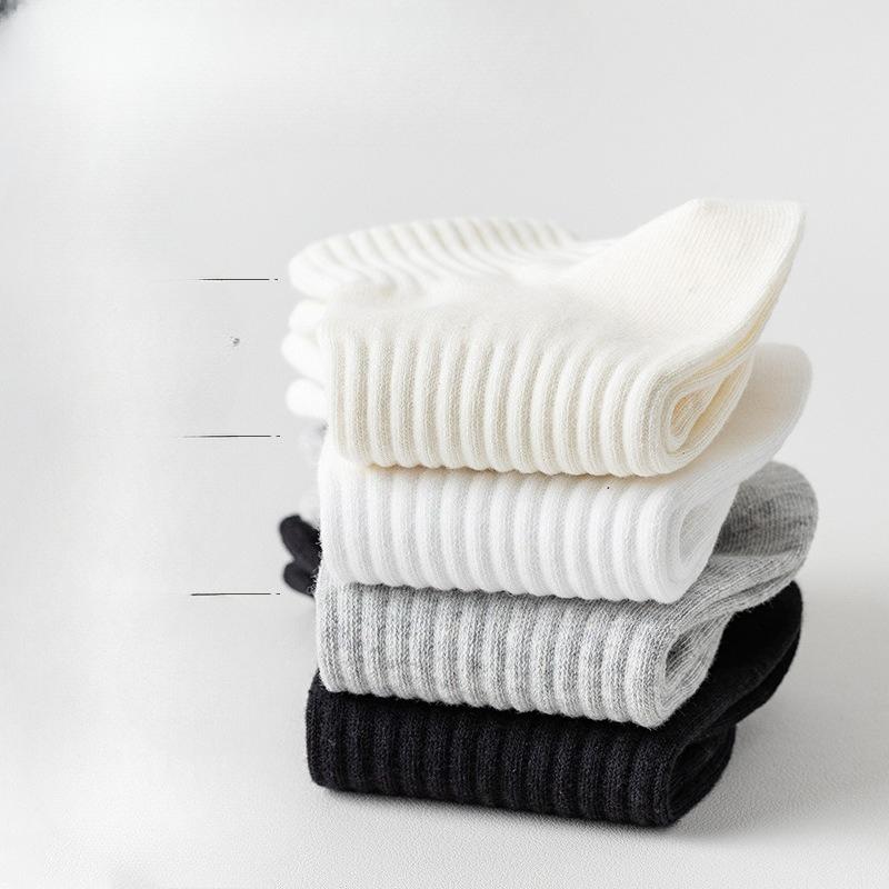 Solid-colored Short Socks, Unisex Sports Spring and Summer Sweat-absorbing, Odor-proof and Versatile Socks