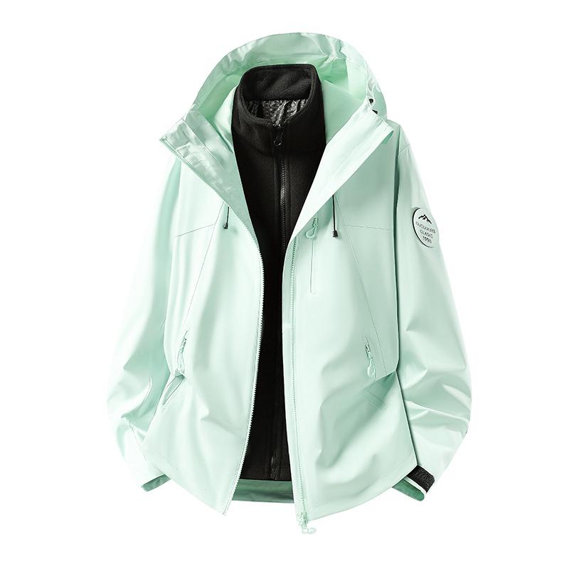 Unisex Waterproof Windproof 3-in-1 Outdoor Mountaineering Jacket with Detachable Layers and Custom Logo Option.