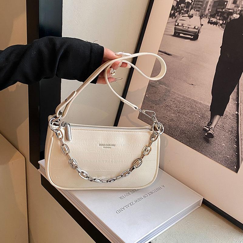 High end  New Women's Bag Popular Popular Popular Versatile Crossbody Bag Single Shoulder Underarm Small Square Bag
