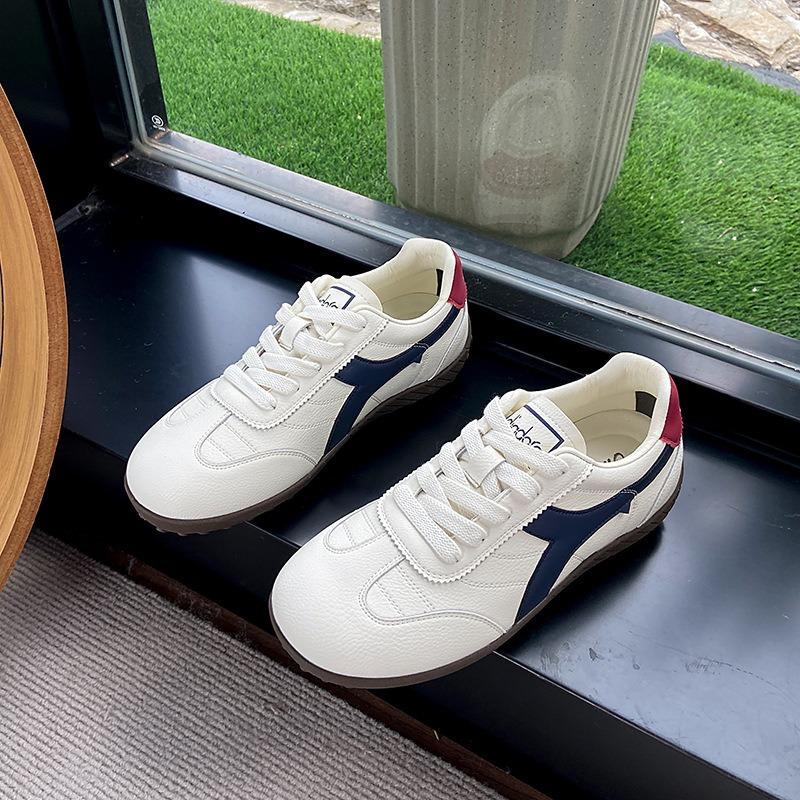 New Summer Light and Breathable Heightened Thick Soft Sole Casual Sports Shoes Women's