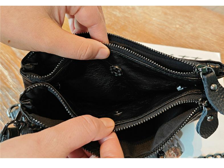 Summer 2025 Women's Crossbody Bag: Fashionable Double-Layer Mini Chain Bag for Mobile Phones & Mom Essentials.