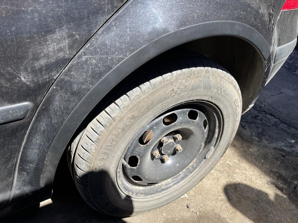Bogenauskleidungen (4 Stück, schwarz) für VW Golf 4
